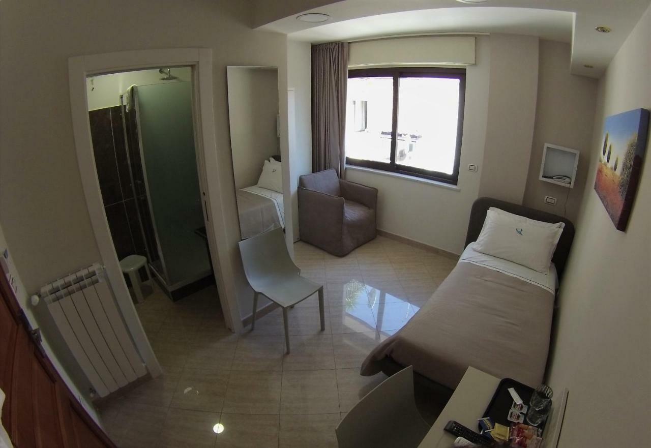 נאפולי Sonevi Rooms מראה חיצוני תמונה
