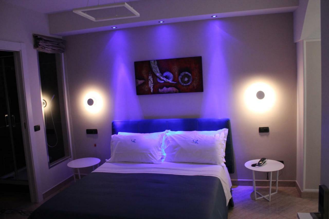 נאפולי Sonevi Rooms מראה חיצוני תמונה