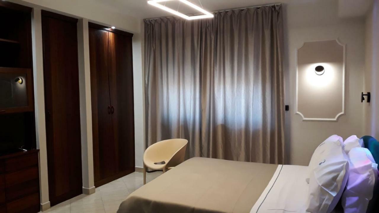 נאפולי Sonevi Rooms מראה חיצוני תמונה
