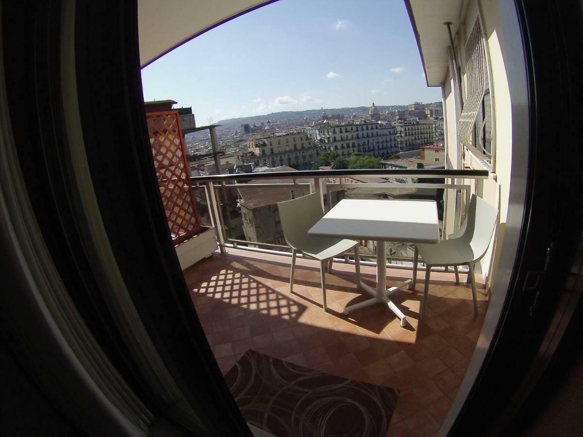 נאפולי Sonevi Rooms מראה חיצוני תמונה